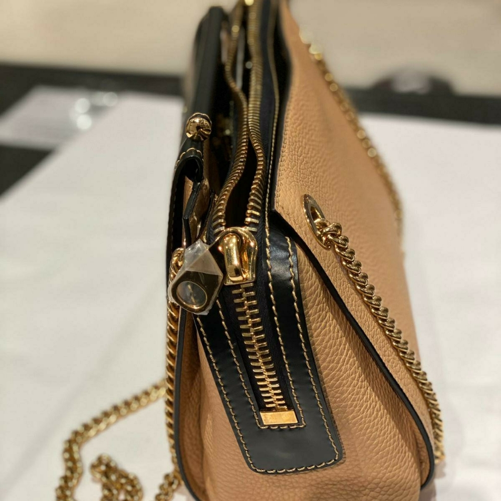 VBH HandBag - Picture 4 of 6